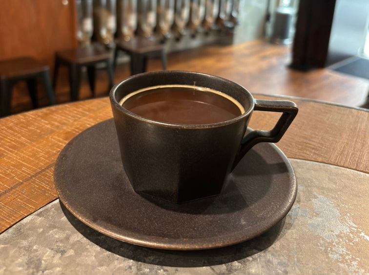 東京・北参道のコーヒー専門店で知った、夜まで気持ちよく過ごすカフェイン時間術 | Green Beans Coffee 北参道